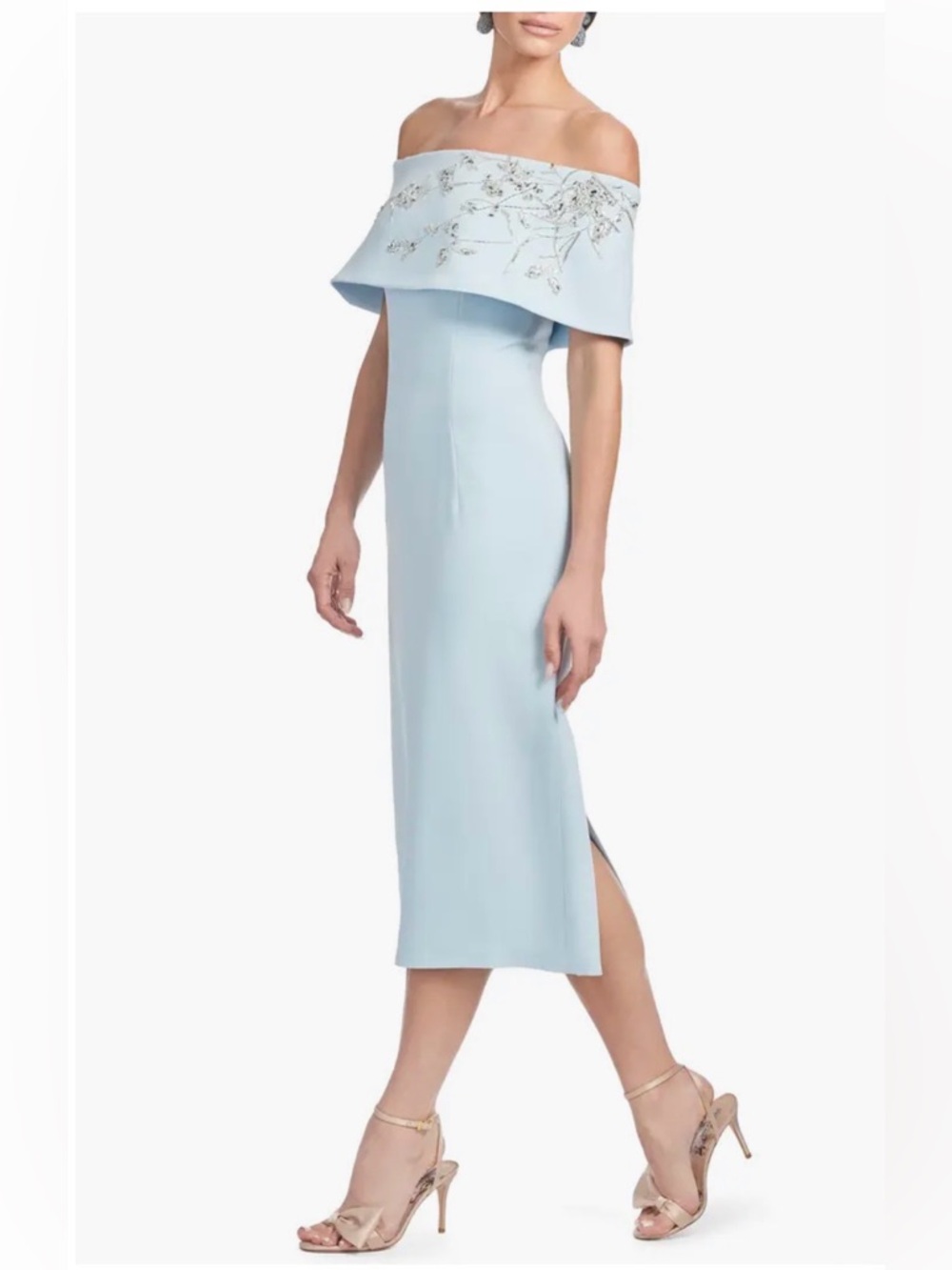 SACHIN & BABI
Naira Beaded Gown